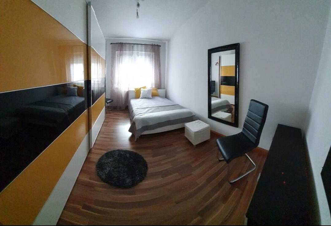 Homestay Messe Exhibition
